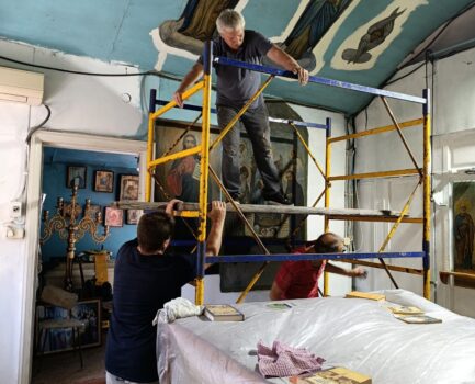 Покраска храма